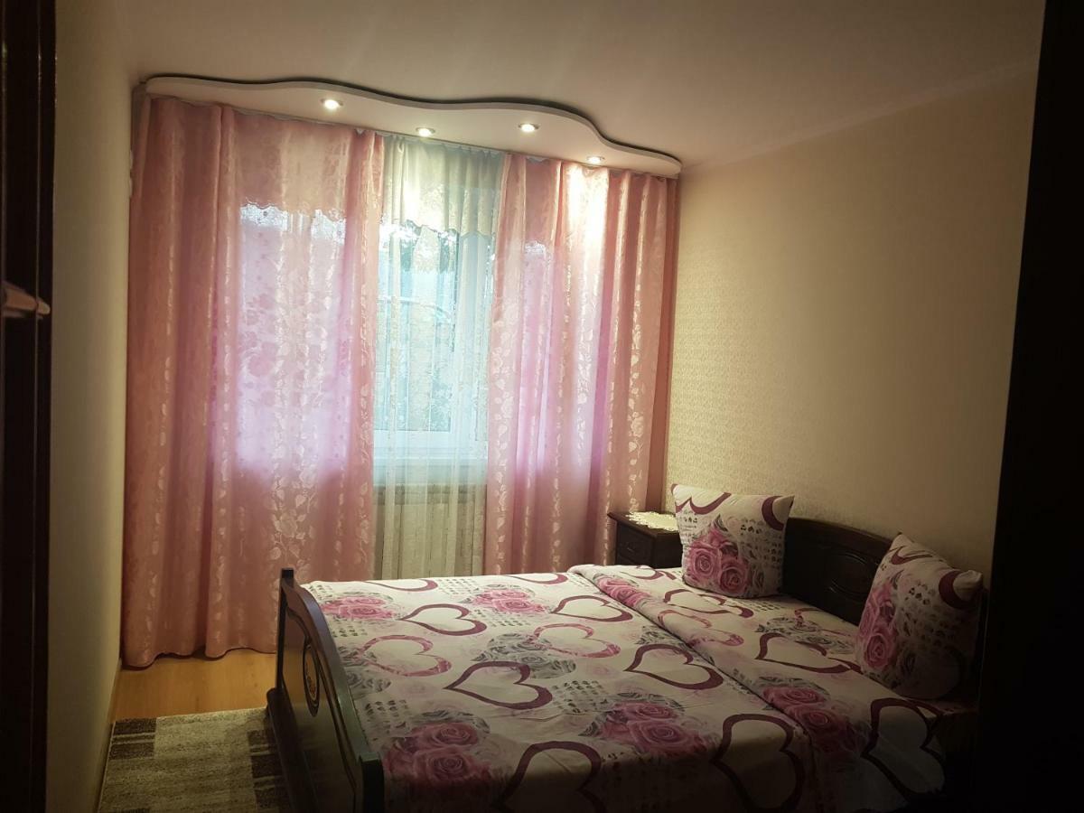Diana Apartament Яш Екстериор снимка