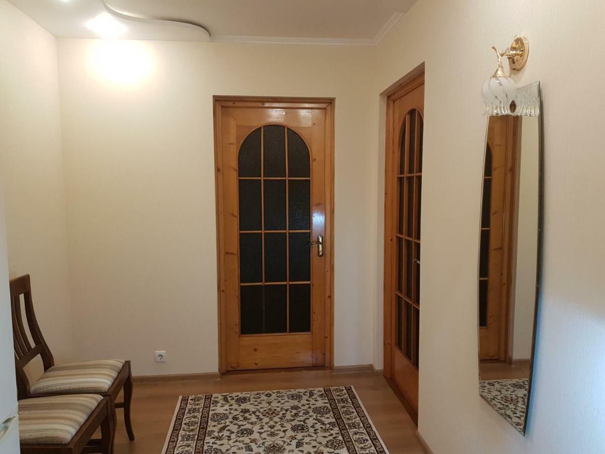 Diana Apartament Яш Екстериор снимка